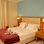 公寓式酒店 Plessas Palace 阿利卡纳斯