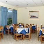 Plessas Palace 公寓式酒店