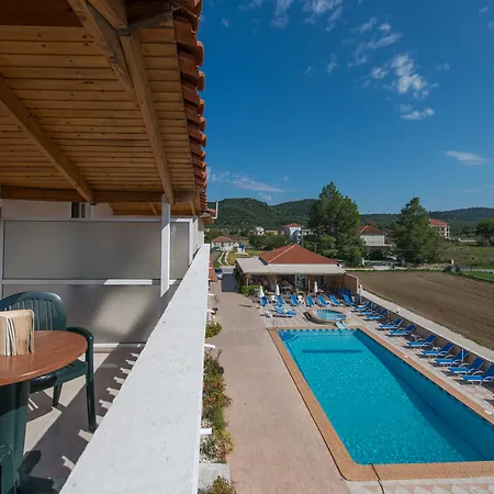 Plessas Palace 3* Zakynthos Town