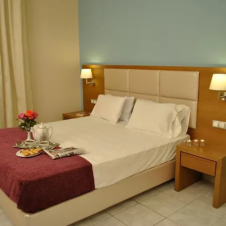 Aparthotel Plessas Palace