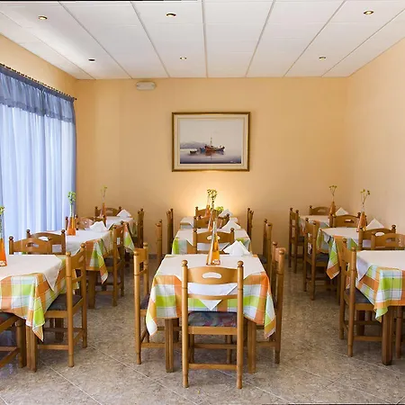 Plessas Palace Aparthotel