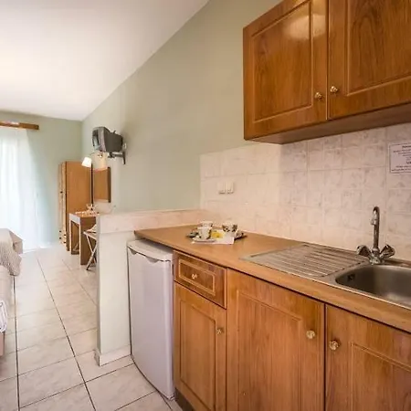 Plessas Palace 3* Alykanas (Zakynthos)