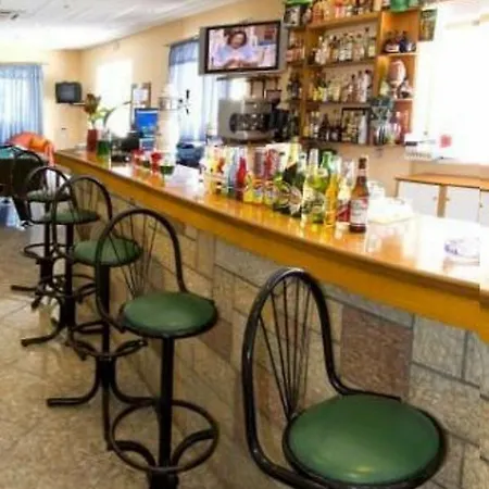 Plessas Palace 3*