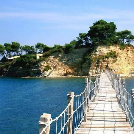 Plessas Palace 3*